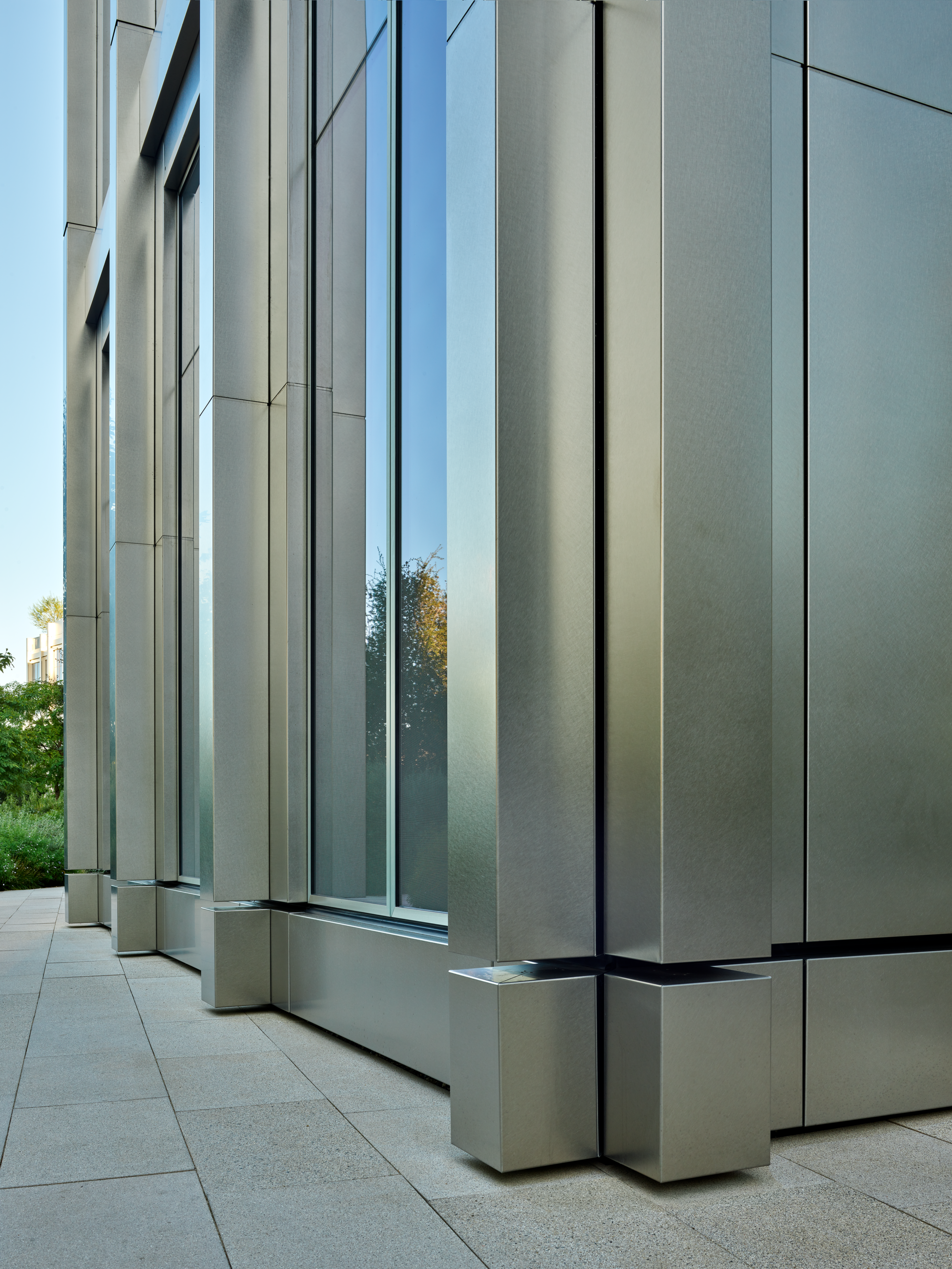 Burbank Studios - Image 5